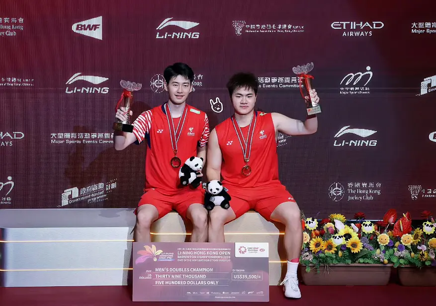 一次碰面是, img, 显的凤凰组