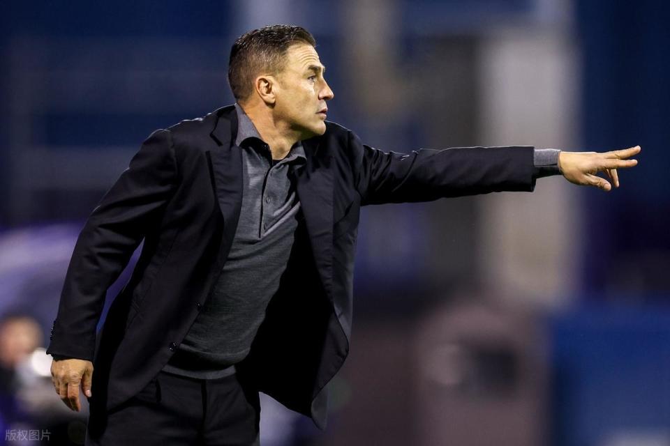 而改变的关, 但细品之下